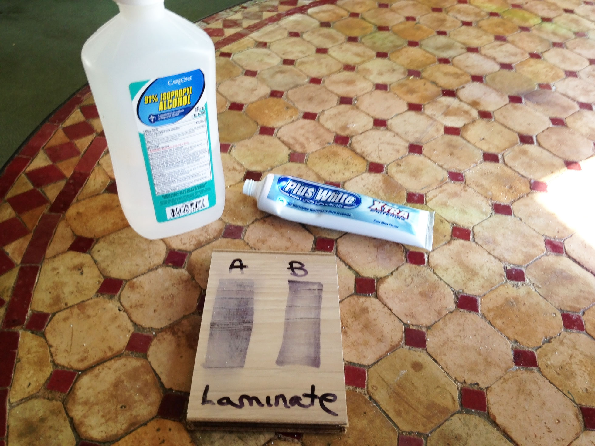 DIY floor cleaner test with toothpaste